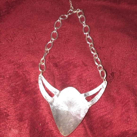 VINTAGE Animal print silver tone choker, older piece still looks new - Picture 2 of 9